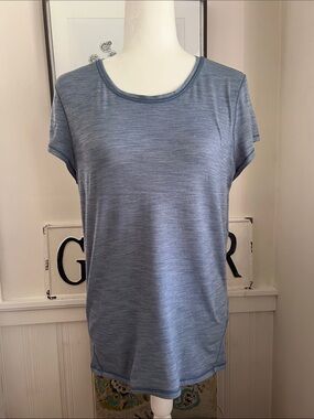 Lululemon TShirt